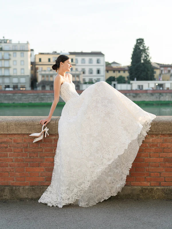 Lace A-Line Wedding Dress Bridal and Formal Lace A-Line Wedding Dress Bridal and Formal