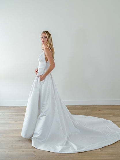 Manon Wedding Dress