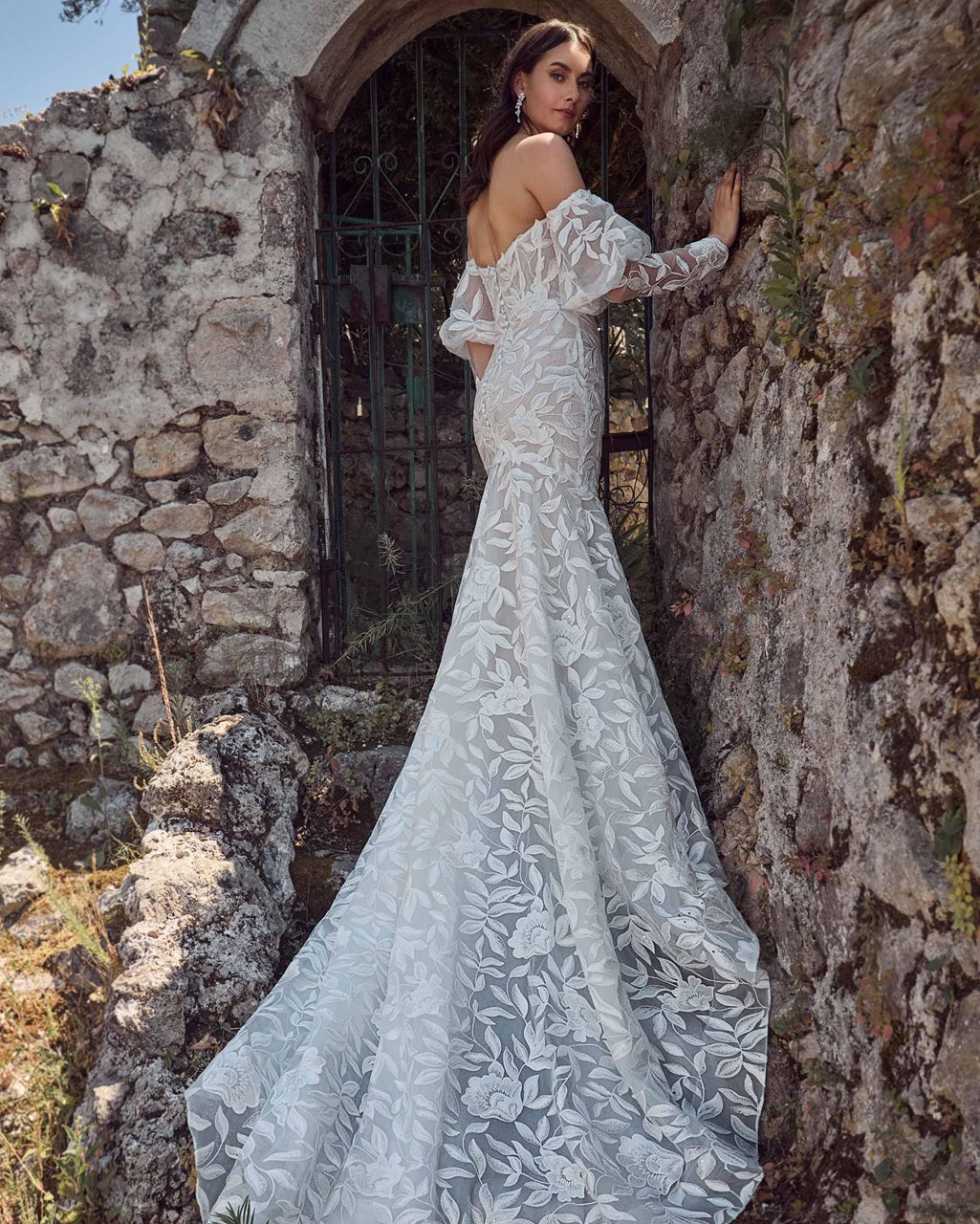 Bela Wedding Dress