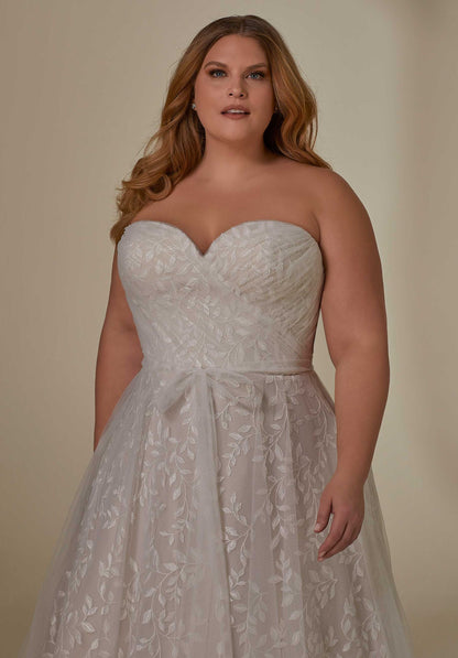 Laurentina Wedding Dress