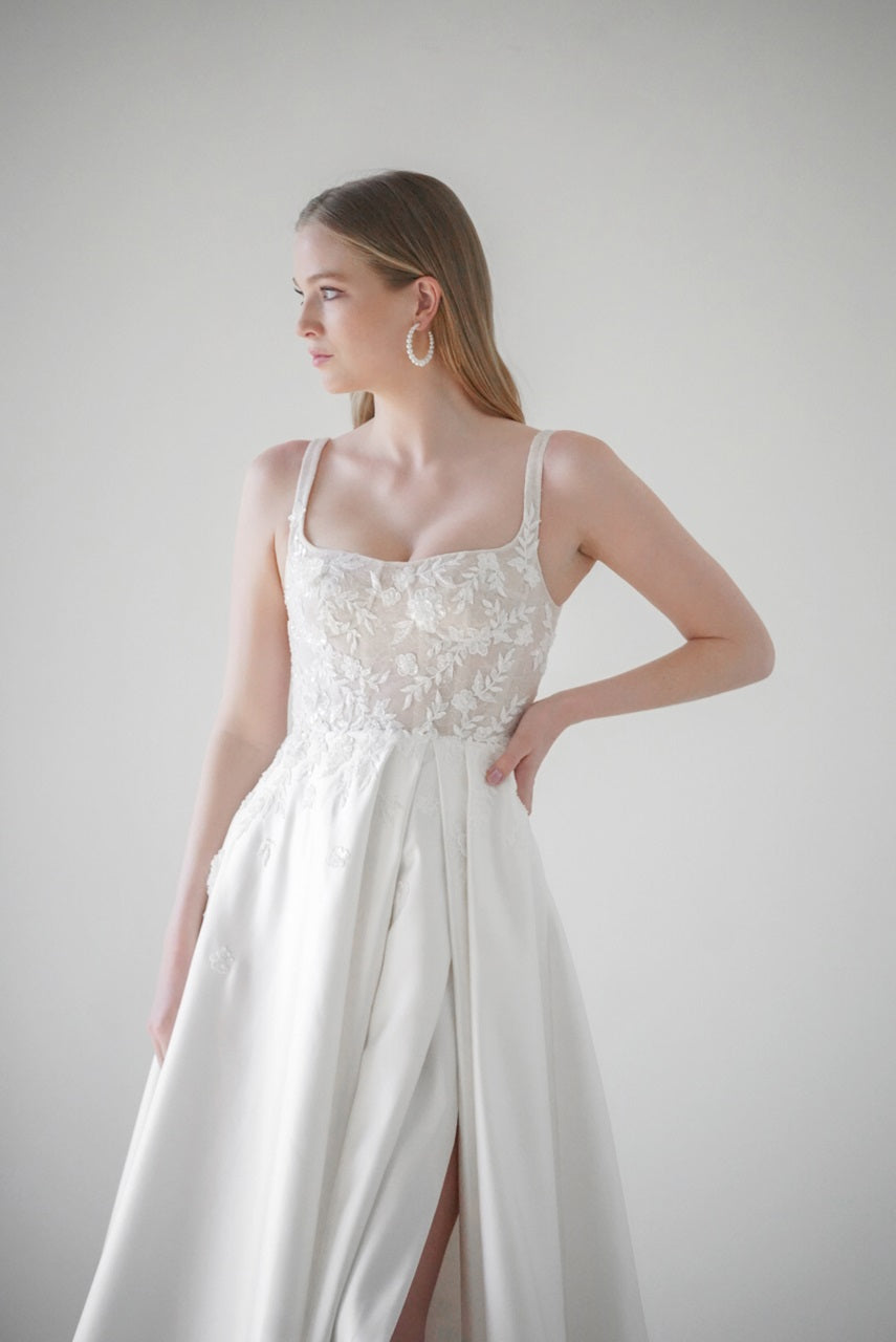 Eislyn Wedding Dress