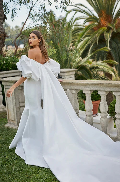 Monique Lhuillier Bridal and Formal Monique Lhuillier Bridal and Formal