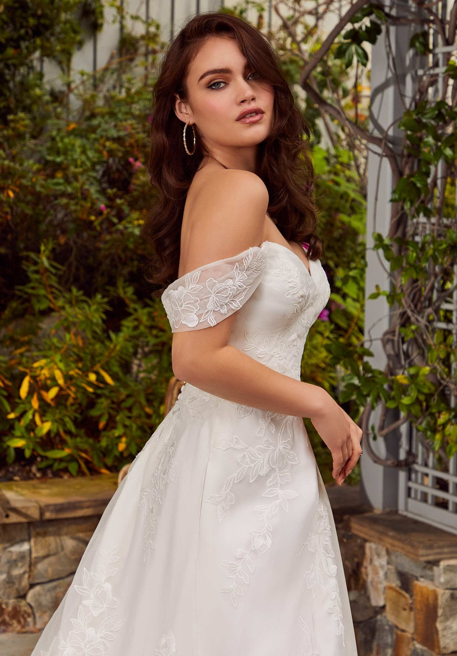 Hanna Wedding Dress By Morgan Nicole