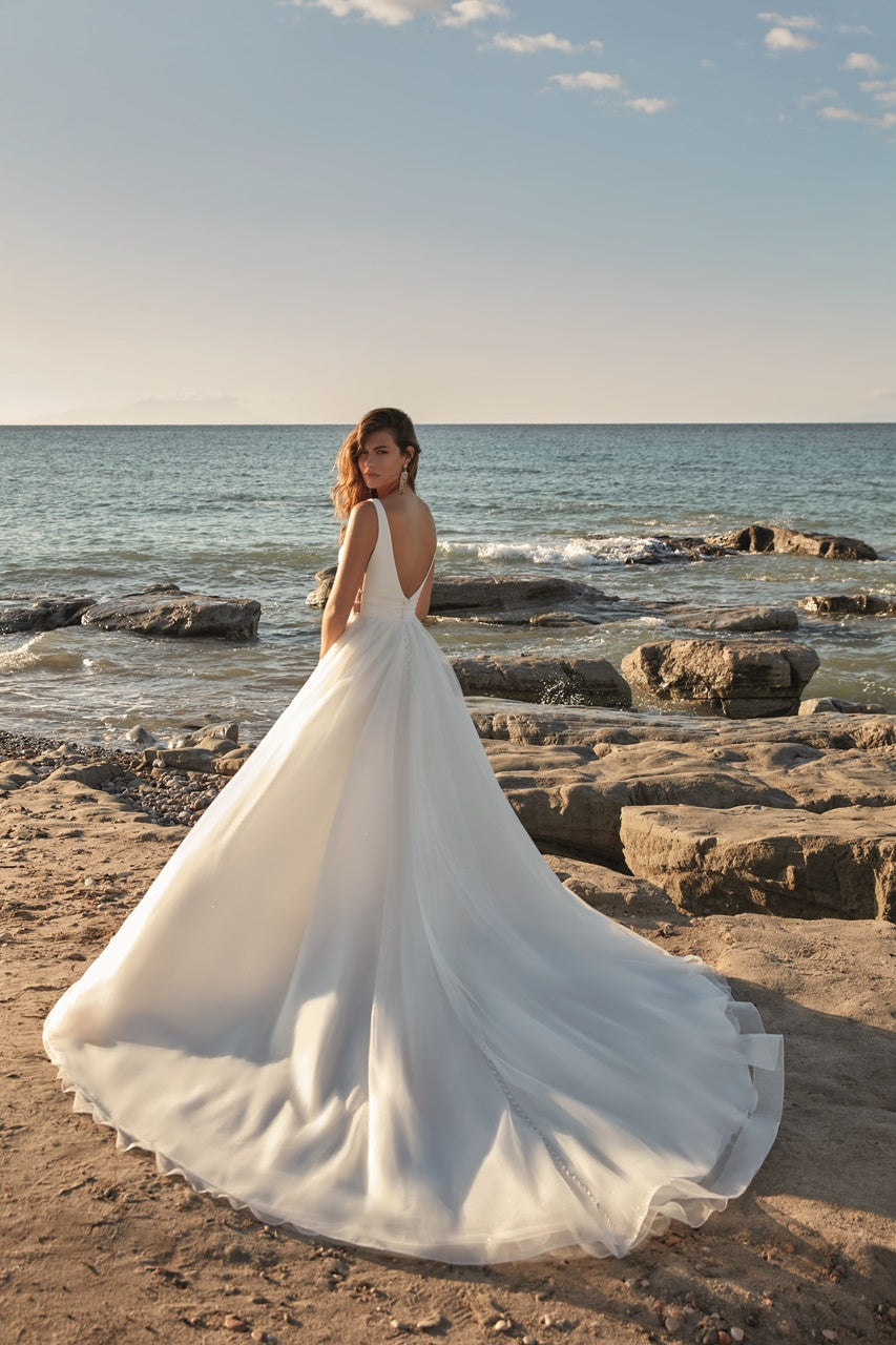 Anabella Wedding Dress