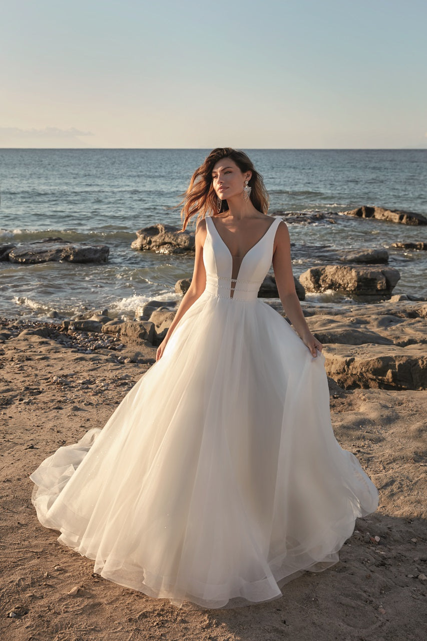 Anabella Wedding Dress