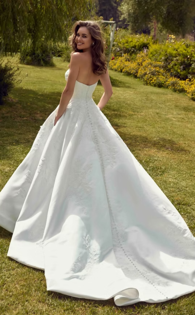 Brynn Wedding Dress