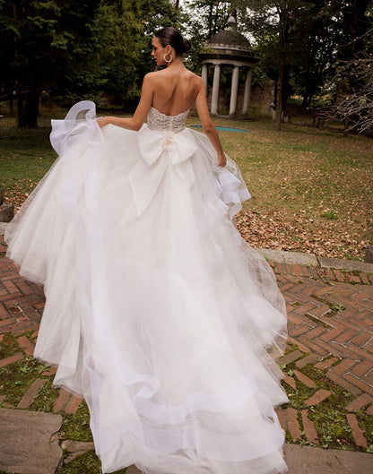 Romantic Lace Tulle Wedding Dress