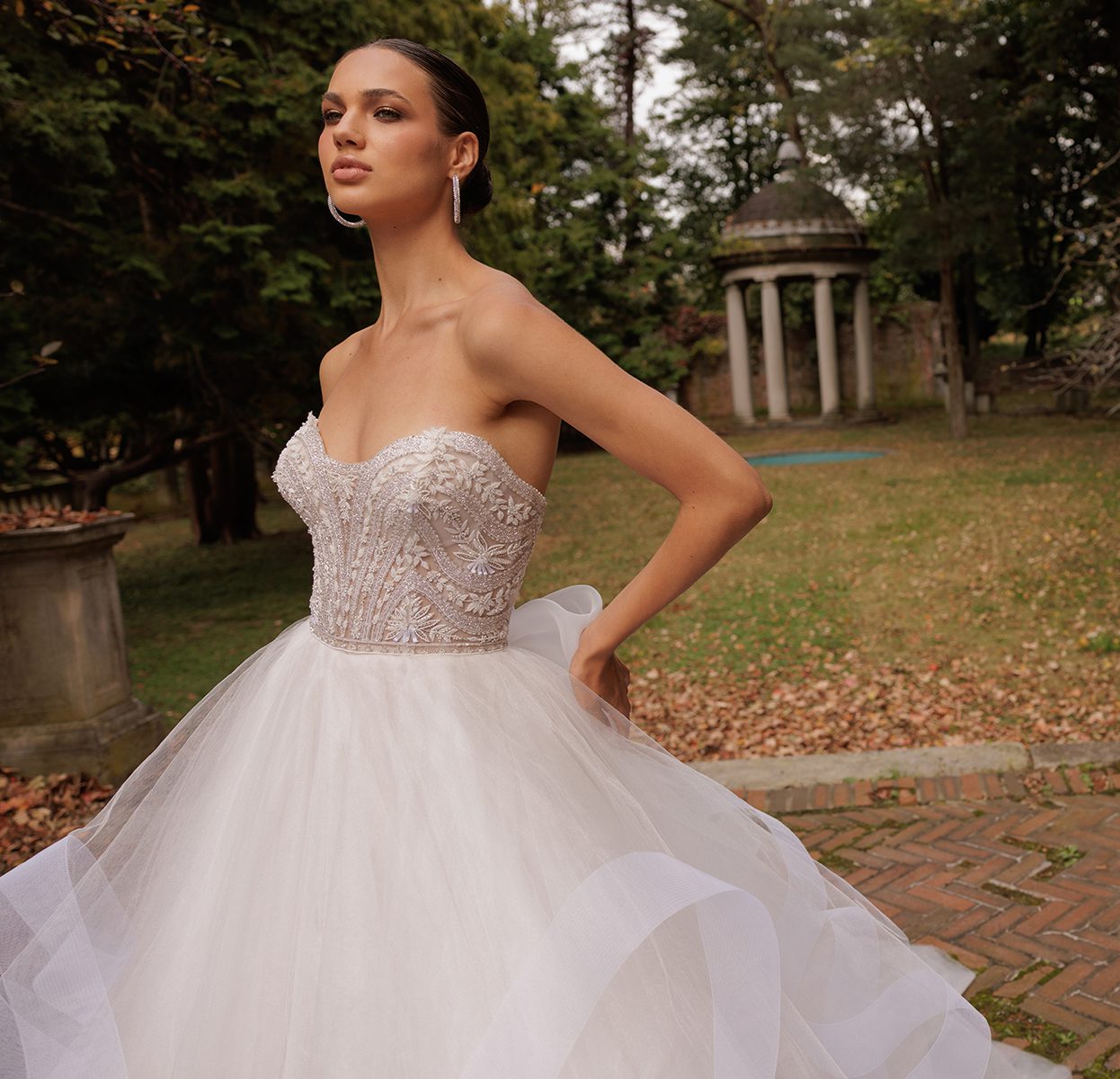 Romantic Lace Tulle Wedding Dress