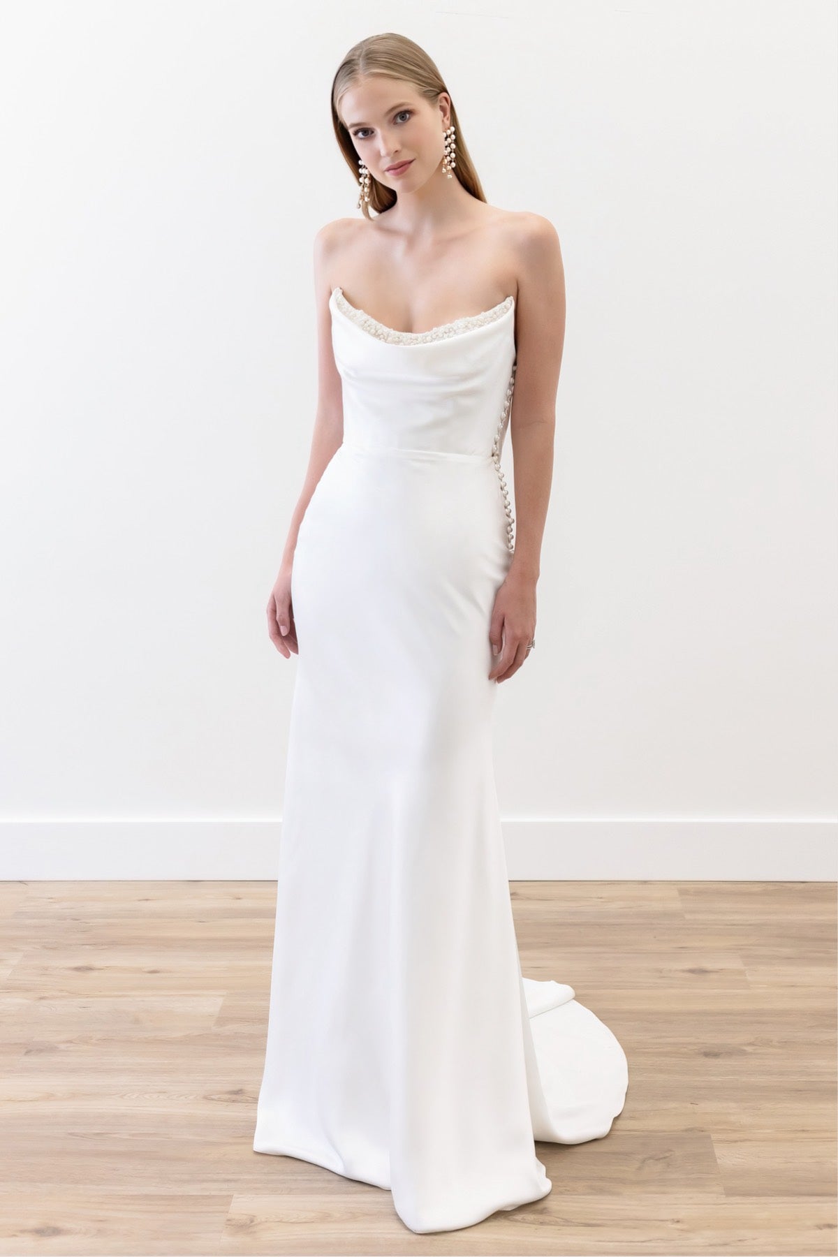 Garance Sleeveless Wedding Dress