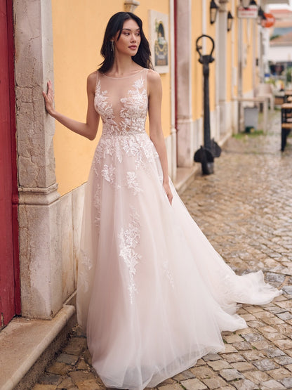 Lindsey Wedding Dress