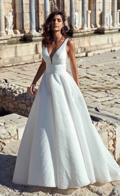 Everest Wedding Dress