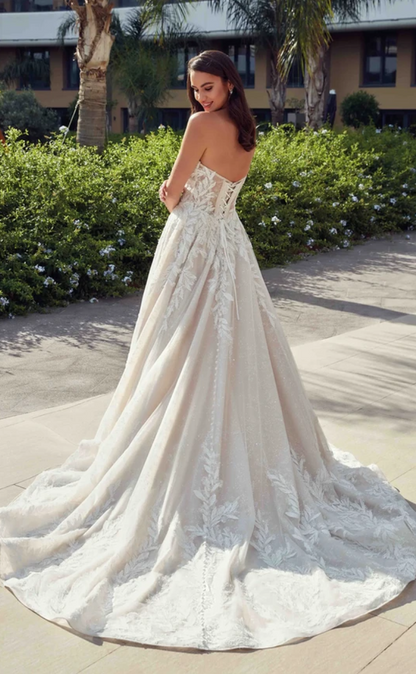 True Wedding Dress