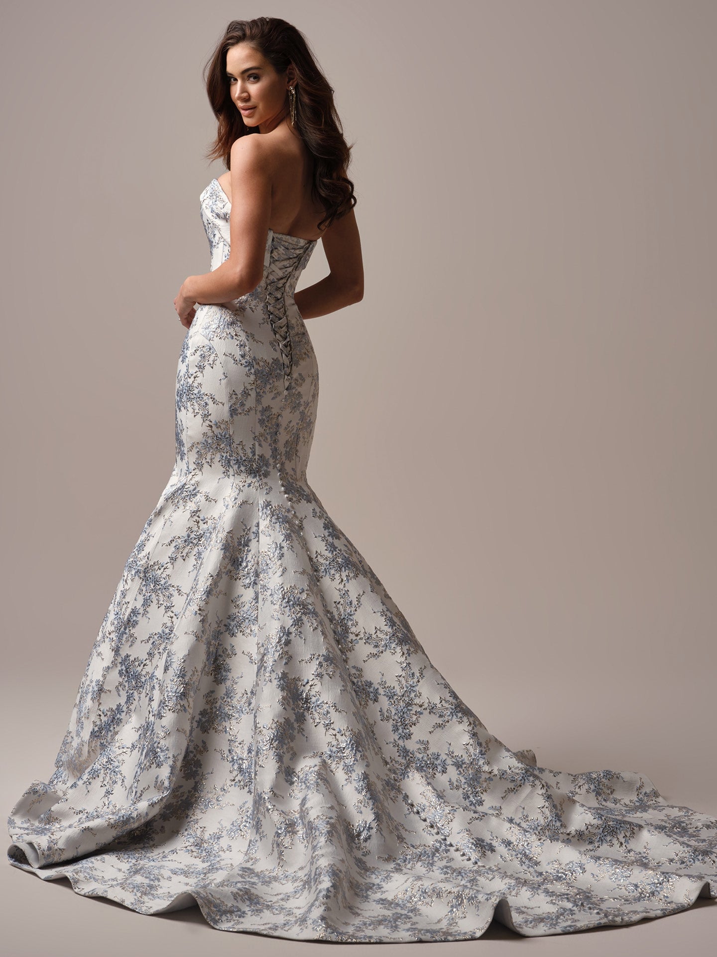 Aberdeen Lane Wedding Dress