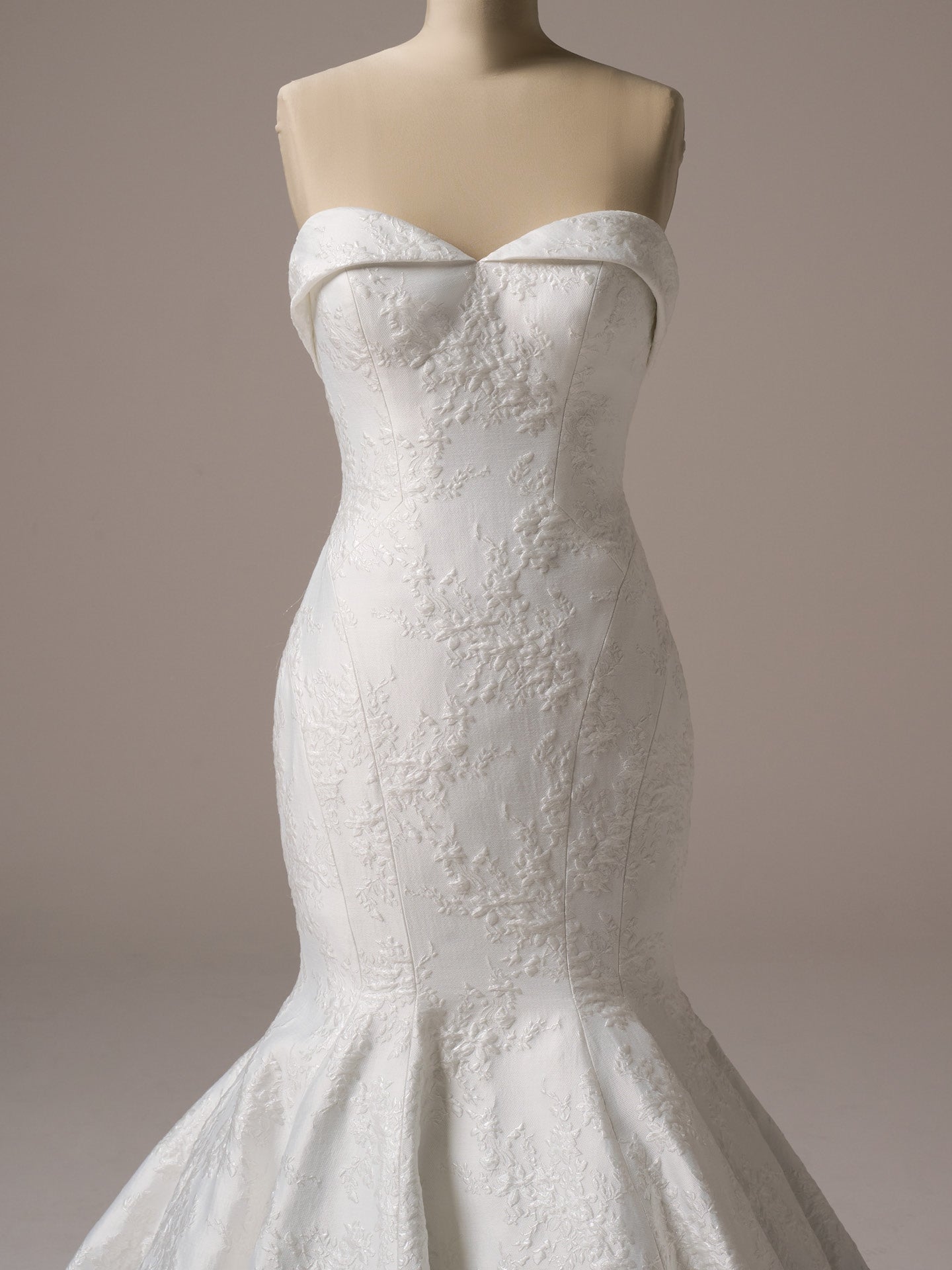 Aberdeen Lane Wedding Dress