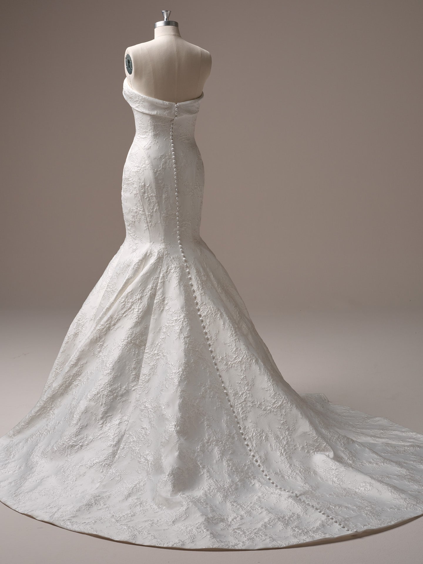 Aberdeen Lane Wedding Dress