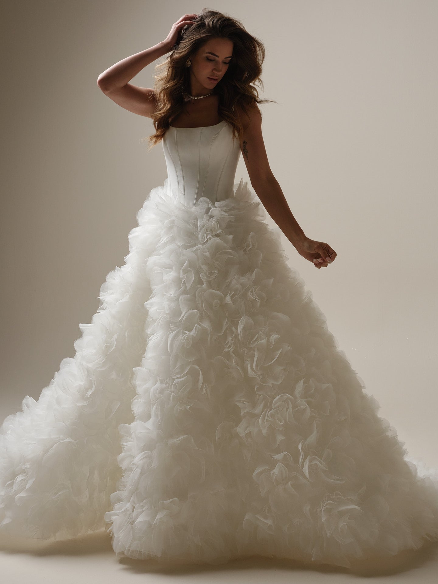 ross dresses formal Wedding Dress – Bridal and Style:SLLD9164 Size:36 WAIST Black and White Polka