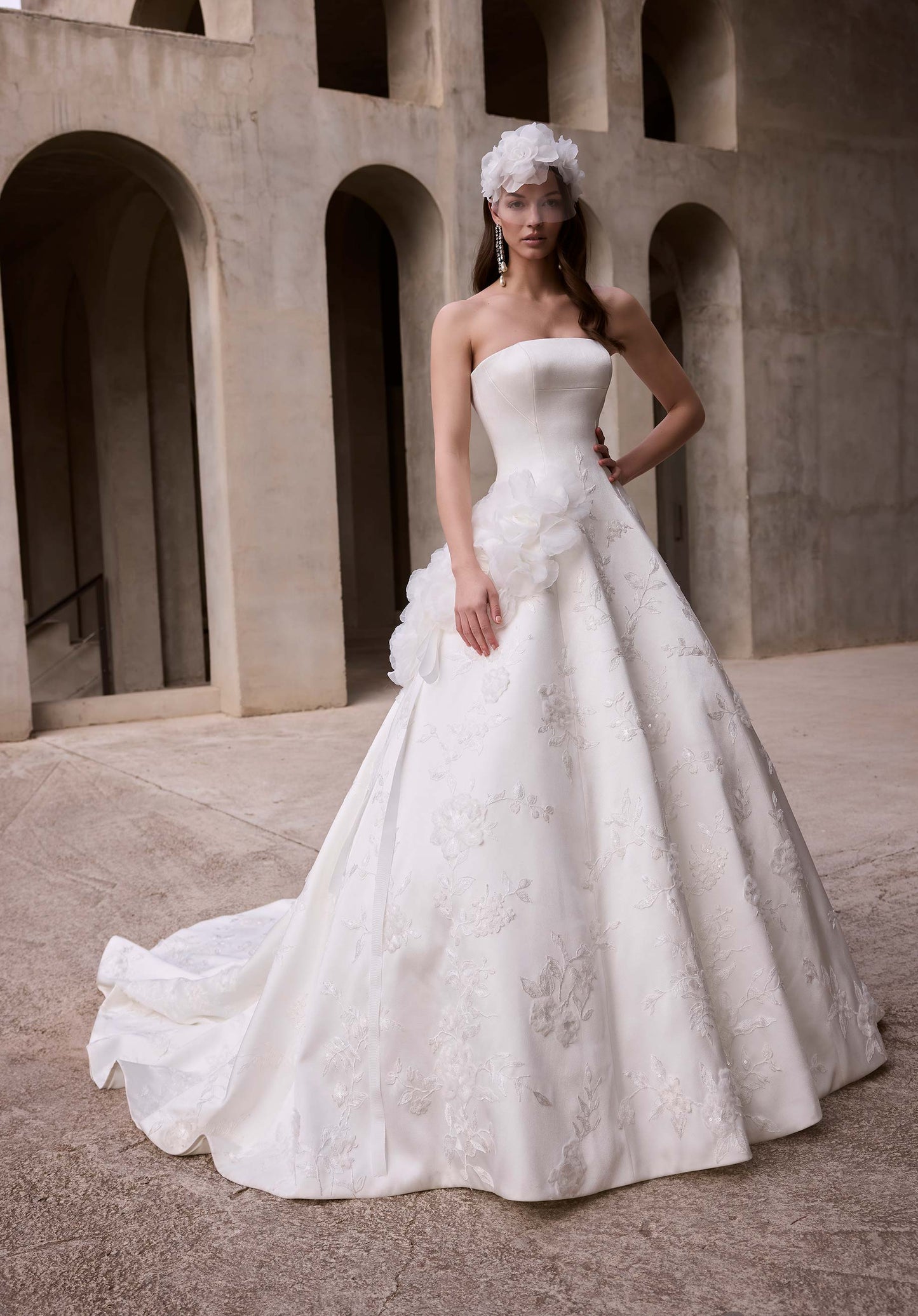 Daphira Wedding Dress