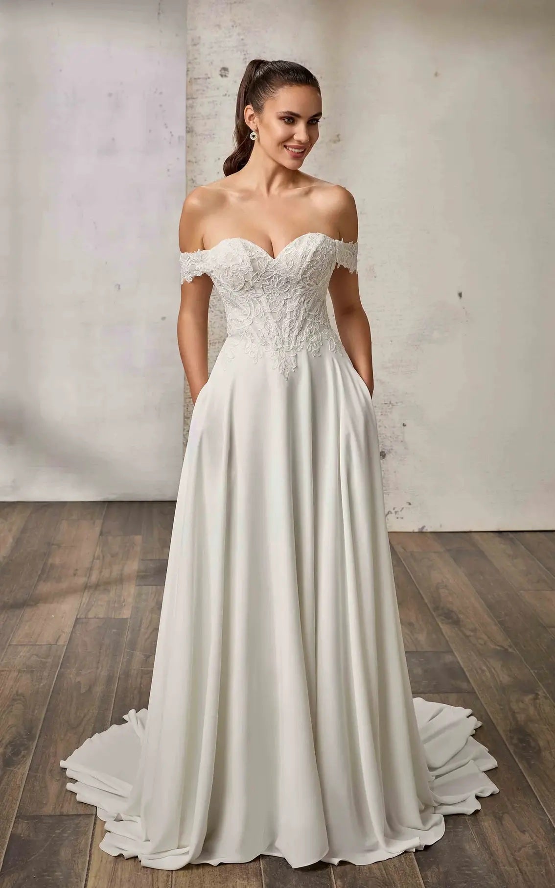 Carina Wedding Dress
