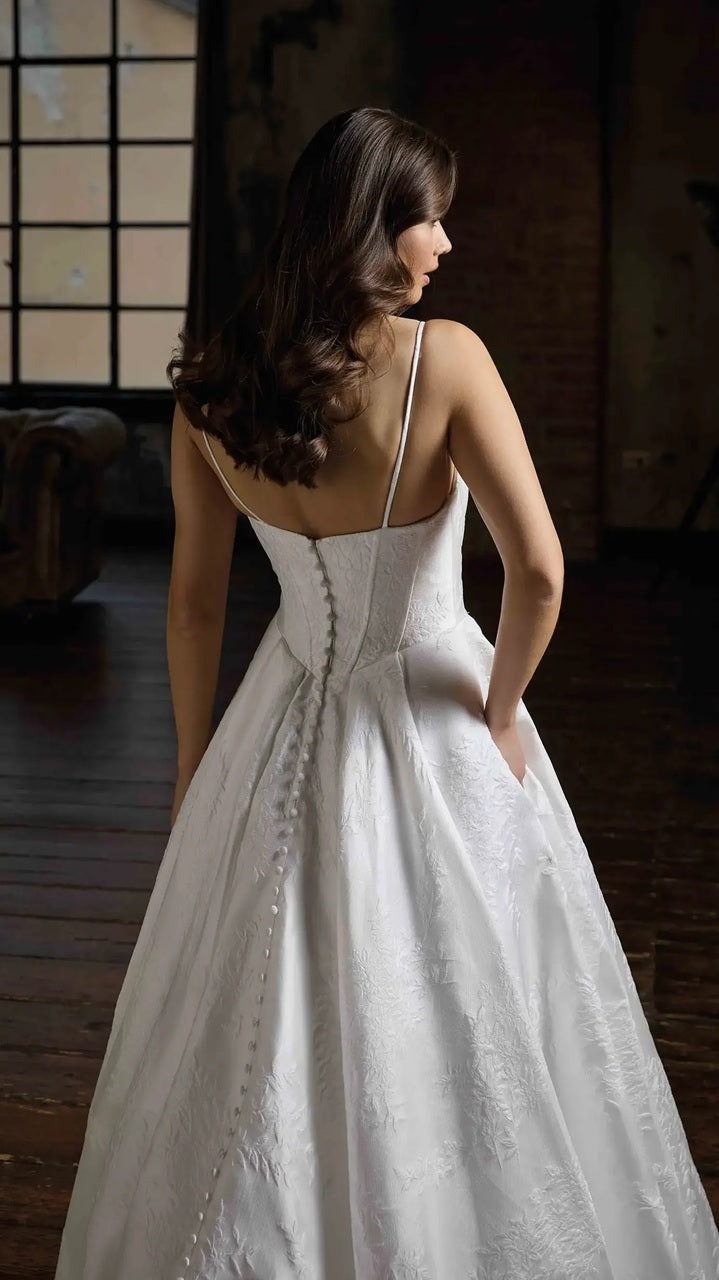 Jolie Wedding Dress