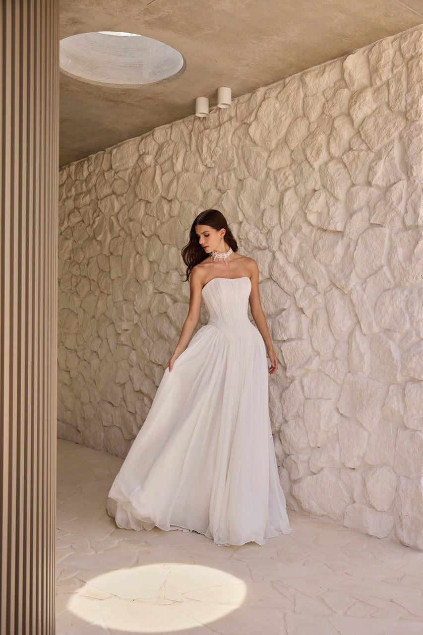 Diamanta Wedding Dress