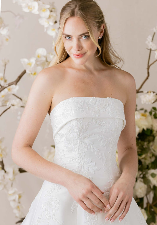 A-Line Wedding Dresses Flattering & Timeless Bridal Gowns Bridal and Formal A-Line Wedding Dresses Flattering & Timeless Bridal Gowns Bridal and Formal