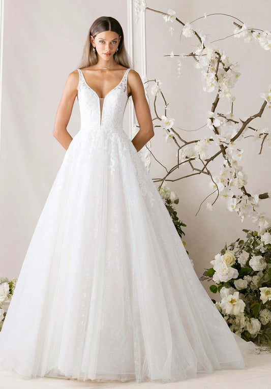 A-Line Wedding Dresses Flattering & Timeless Bridal Gowns Bridal and Formal A-Line Wedding Dresses Flattering & Timeless Bridal Gowns Bridal and Formal