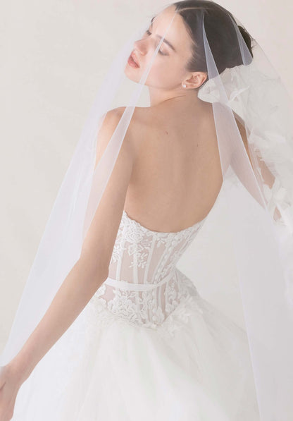 Relevé Wedding Dress
