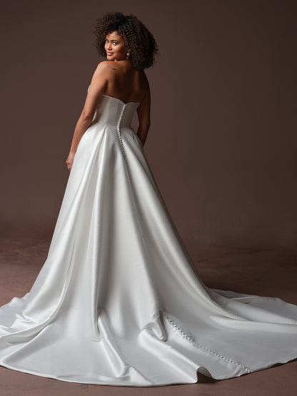 Daphne Wedding Dress