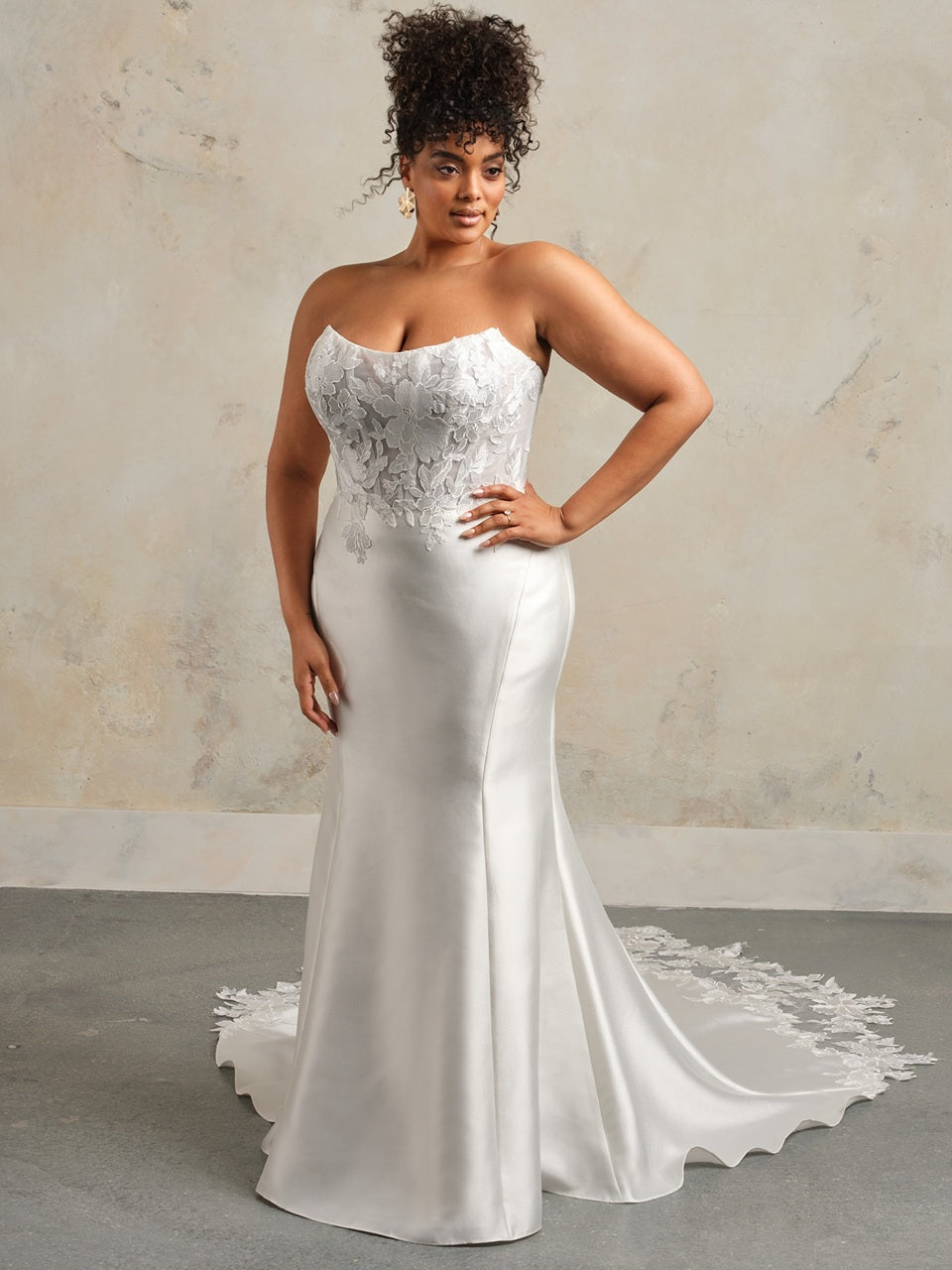 Goldie Wedding Dress