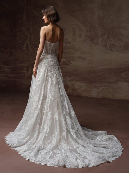 Keeva Wedding Dress