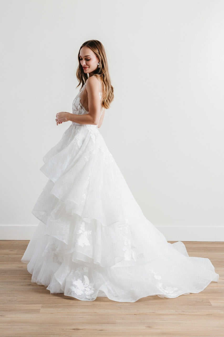 Queenie Wedding Dress